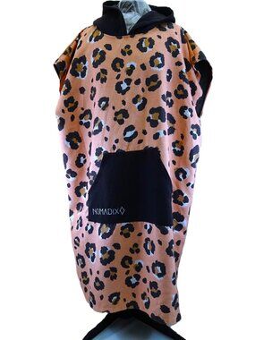 Nomadix Changing Poncho M/L Peach Cheetah Print Surf Swim Coverup Cruise Resort